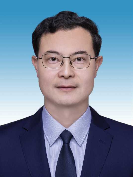 徐东辉（山东省莱西市政府党组成员、副市长，水集街道党工委书记）