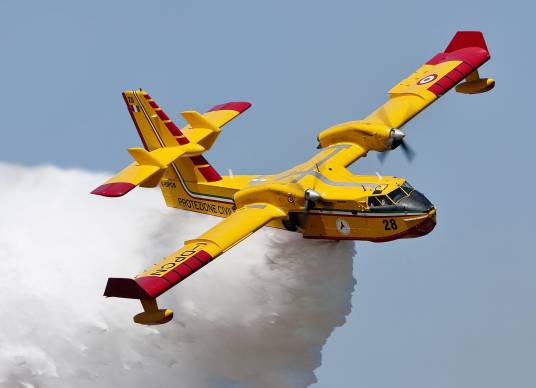 CL-415水上飞机