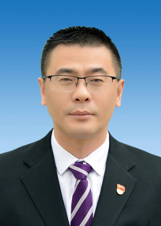 张峰（江苏省昆山市委常委，市政府副市长、党组副书记）