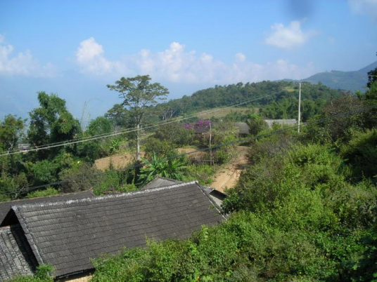 大尖山自然村（云南省临沧市耿马傣族佤族自治县勐撒镇户肯村辖自然村）