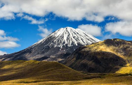 陶波火山