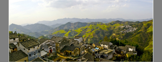 小山村（山东莱芜市高新区鹏泉街道办事处小山村）