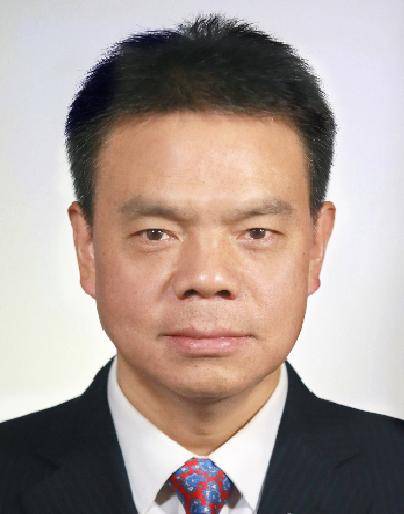 雷洋（云南省人民政府副秘书长、办公厅主任，省人民政府参事室主任）