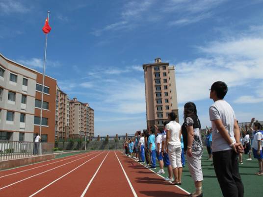 大连市甘井子区博思小学